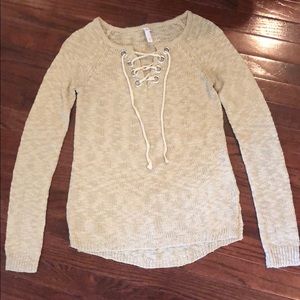 Women’s tan sweater